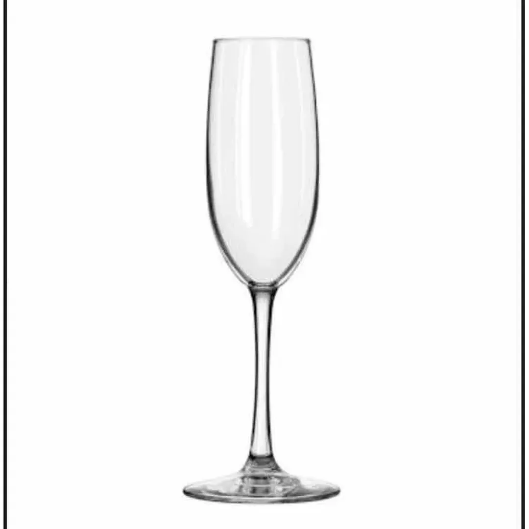 24-copas-de-vidrio-de-65-onzas-color-blanco